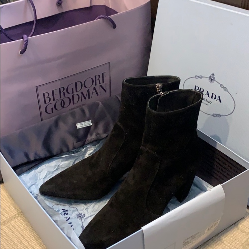 NEVER BEEN WORN Prada Booties - Picture 1 of 6